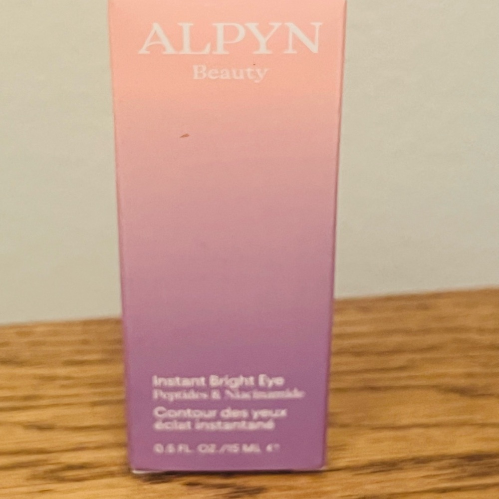 Instant Bright Eye Serum - Pink and Purple